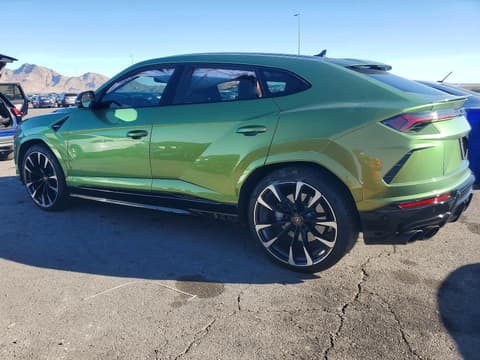 2022 Lamborghini Urus, VIN ZPBUA1ZL5NLA17053. Photo 2 of 6 from Copart auction. OpenDataCar US salvage catalog.