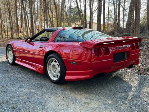 1991 Chevrolet Corvette, VIN 1G1YZ23J1M5800588. Фото 3 з 6 з аукціону Copart. Каталог авто зі США OpenDataCar.