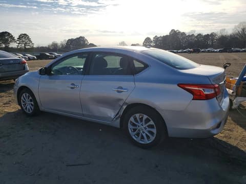 2018 Nissan Sentra, VIN 3N1AB7AP1JL641247. Фото 2 з 6 з аукціону Copart. Каталог авто зі США OpenDataCar.