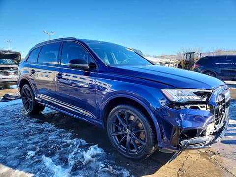 2020 Audi SQ7, VIN WA1VWAF7XLD010136. Фото 4 из 6 с аукциона Copart. Каталог авто из США OpenDataCar.