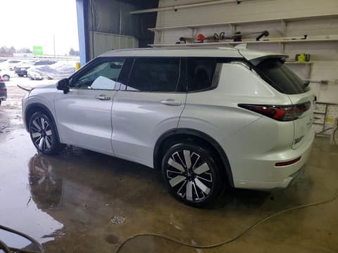 2025 Mitsubishi Outlander, VIN JA4J4WA87SZ016012. Фото 2 из 6 с аукциона Copart. Каталог авто из США OpenDataCar.