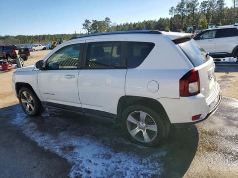 2017 Jeep Compass, VIN 1C4NJDEBXHD139738. Фото 2 з 6 з аукціону Copart. Каталог авто зі США OpenDataCar.