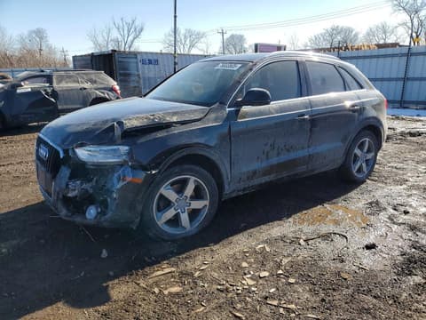 2015 Audi Q3, VIN WA1GFCFS5FR010822. Фото 1 из 6 с аукциона Copart. Каталог авто из США OpenDataCar.