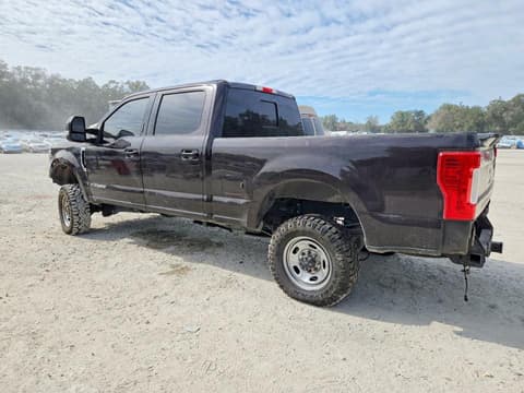 2018 Ford F-350 Super Duty, VIN 1FT8W3BT1JEB26270. Фото 2 з 6 з аукціону Copart. Каталог авто зі США OpenDataCar.