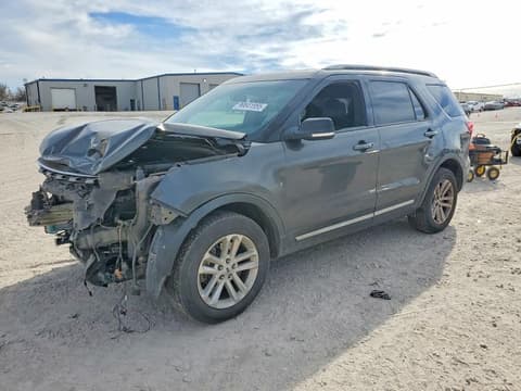 2017 Ford Explorer, VIN 1FM5K7DH2HGA78769. Фото 1 з 6 з аукціону Copart. Каталог авто зі США OpenDataCar.