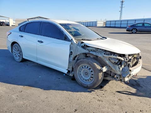 2014 Nissan Altima, VIN 1N4AL3AP7EN353053. Фото 4 з 6 з аукціону Copart. Каталог авто зі США OpenDataCar.