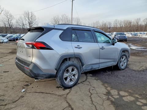 2023 Toyota RAV4, VIN 2T3W1RFV2PC218687. Фото 3 з 6 з аукціону Copart. Каталог авто зі США OpenDataCar.