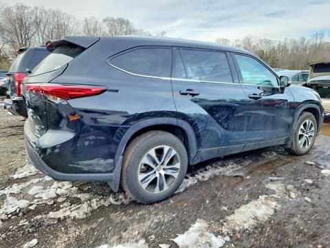 2021 Toyota Highlander, VIN 5TDHZRBHXMS100223. Фото 3 з 6 з аукціону Copart. Каталог авто зі США OpenDataCar.