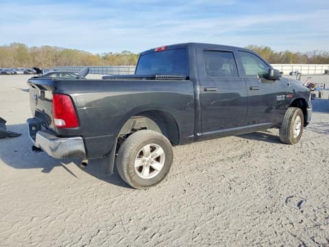 2018 Ram 1500, VIN 1C6RR7KM2JS331388. Фото 3 з 6 з аукціону Copart. Каталог авто зі США OpenDataCar.