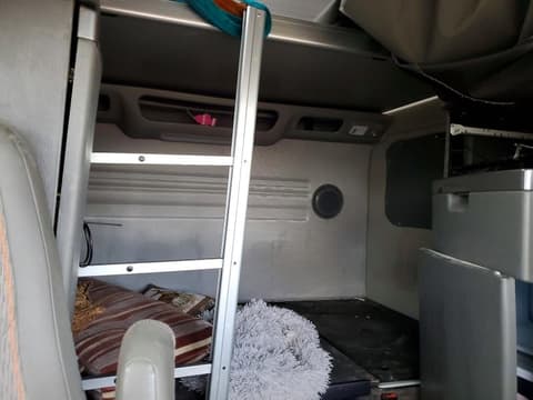 2023 Volvo VN, VIN 4V4NC9EH9PN610383. Фото 6 з 6 з аукціону Copart. Каталог авто зі США OpenDataCar.