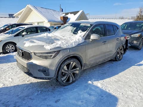 2024 Volvo XC40, VIN YV4L12UE0R2249313. Фото 1 з 6 з аукціону Copart. Каталог авто зі США OpenDataCar.