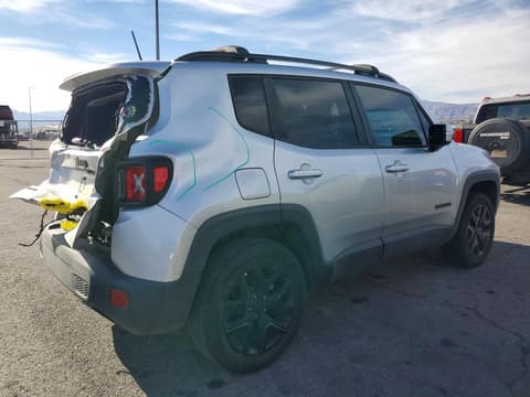 2018 Jeep Renegade, VIN ZACCJBBB0JPH76953. Фото 3 з 6 з аукціону Copart. Каталог авто зі США OpenDataCar.