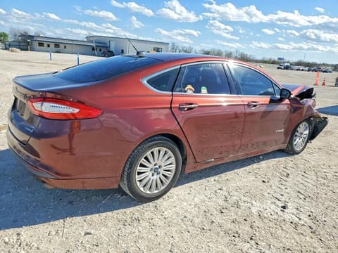 2016 Ford Fusion, VIN 3FA6P0LU1GR173112. Zdjęcie 3 z 6 z aukcji Copart. Katalog aut z USA OpenDataCar.