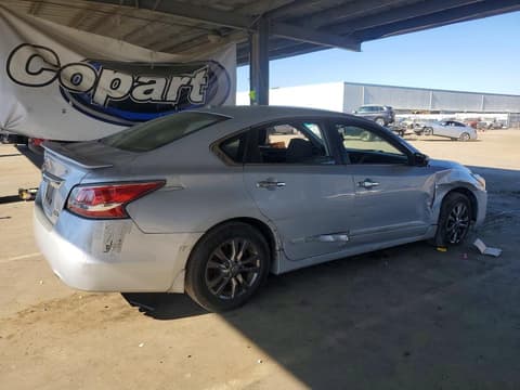 2015 Nissan Altima, VIN 1N4AL3AP2FN919279. Фото 3 з 6 з аукціону Copart. Каталог авто зі США OpenDataCar.