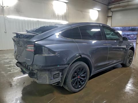 2021 Tesla Model X, VIN 5YJXCAE25MF321383. Фото 3 из 6 с аукциона Copart. Каталог авто из США OpenDataCar.