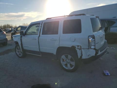 2014 Jeep Patriot, VIN 1C4NJRFB0ED500790. Фото 2 из 6 с аукциона Copart. Каталог авто из США OpenDataCar.
