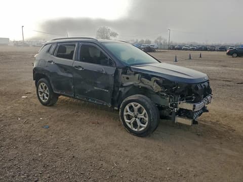 2025 Jeep Compass, VIN 3C4NJDBN0ST561498. Фото 4 з 6 з аукціону Copart. Каталог авто зі США OpenDataCar.