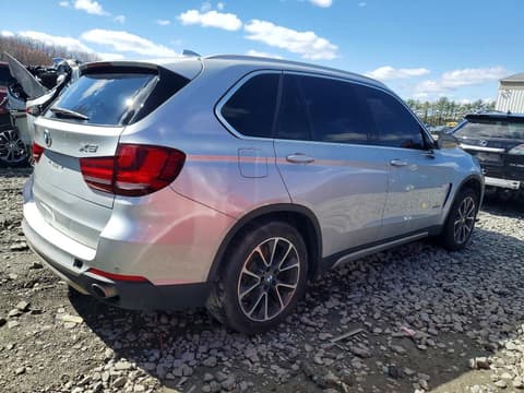 2017 Bmw X5, VIN 5UXKR0C31H0V73990. Фото 3 з 6 з аукціону Copart. Каталог авто зі США OpenDataCar.