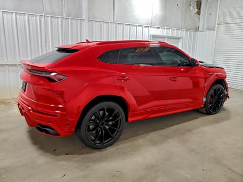 2022 Lamborghini Urus, VIN ZPBUA1ZL3NLA17200. Photo 3 of 6 from Copart auction. OpenDataCar US salvage catalog.