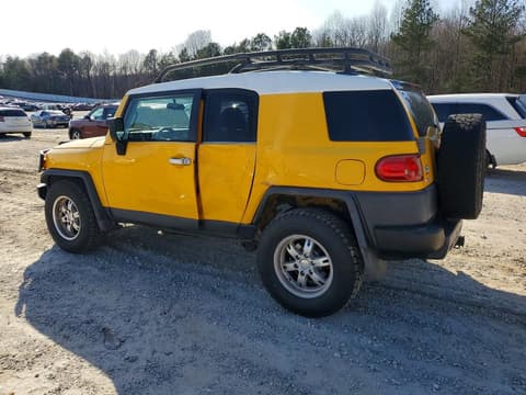 2007 Toyota FJ Cruiser, VIN JTEZU11F070002003. Фото 2 из 6 с аукциона Copart. Каталог авто из США OpenDataCar.