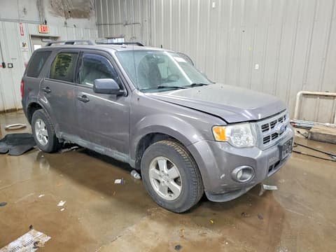 2011 Ford Escape, VIN 1FMCU0DG8BKC40456. Фото 4 з 6 з аукціону Copart. Каталог авто зі США OpenDataCar.