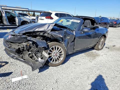 2018 Fiat 124 Spider, VIN JC1NFAEK6J0137396. Photo 1 of 6 from Copart auction. OpenDataCar US salvage catalog.