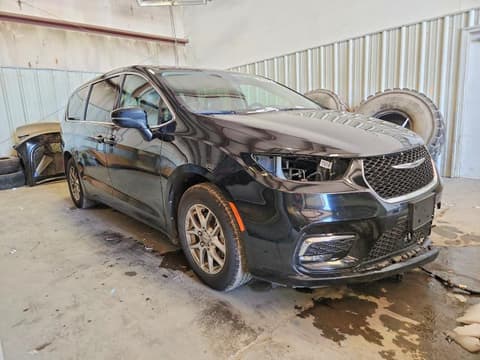 2024 Chrysler Pacifica, VIN 2C4RC1BGXRR171551. Фото 4 з 6 з аукціону Copart. Каталог авто зі США OpenDataCar.