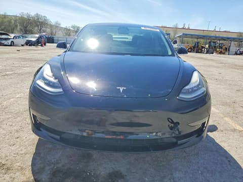 2019 Tesla Model 3, VIN 5YJ3E1EAXKF409729. Фото 5 з 6 з аукціону Copart. Каталог авто зі США OpenDataCar.