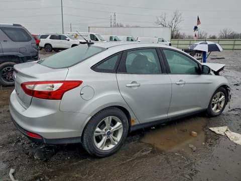 2013 Ford Focus, VIN 1FADP3F29DL182945. Zdjęcie 3 z 6 z aukcji Copart. Katalog aut z USA OpenDataCar.