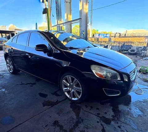 2013 Volvo S60, VIN YV1612FS9D2208524. Фото 1 з 6 з аукціону Copart. Каталог авто зі США OpenDataCar.