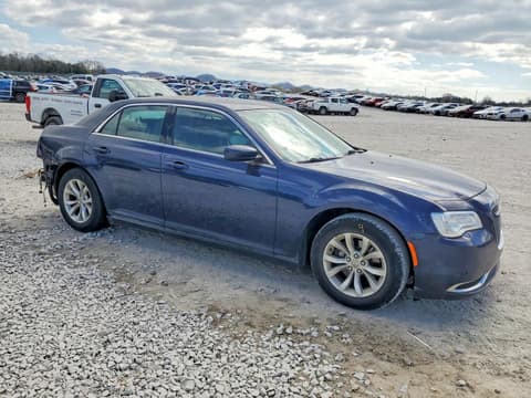 2015 Chrysler 300, VIN 2C3CCAAG8FH920764. Фото 4 з 6 з аукціону Copart. Каталог авто зі США OpenDataCar.