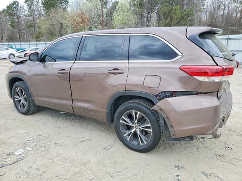2018 Toyota Highlander, VIN 5TDZARFH8JS037267. Фото 2 з 6 з аукціону Copart. Каталог авто зі США OpenDataCar.