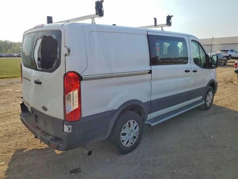 2021 Ford Transit, VIN 1FTBR1Y81MKA57185. Фото 3 з 6 з аукціону Copart. Каталог авто зі США OpenDataCar.