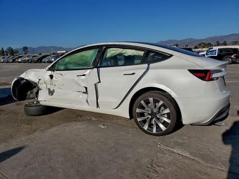 2025 Tesla Model 3, VIN 5YJ3E1EA5SF991495. Фото 2 з 6 з аукціону Copart. Каталог авто зі США OpenDataCar.