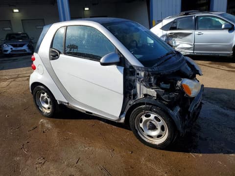 2013 Smart Fortwo, VIN WMEEJ3BA5DK625323. Фото 4 з 6 з аукціону Copart. Каталог авто зі США OpenDataCar.