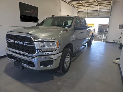 2022 Ram 2500, VIN 3C6UR4HJ1NG359508. Фото 2 з 6 з аукціону Copart. Каталог авто зі США OpenDataCar.