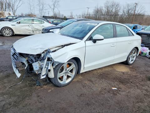 2017 Audi A3, VIN WAUB8GFF3H1053073. Фото 1 з 6 з аукціону Copart. Каталог авто зі США OpenDataCar.