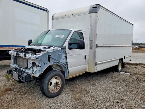2023 Ford Econoline, VIN 1FDWE3FN2PDD03442. Фото 1 з 6 з аукціону Copart. Каталог авто зі США OpenDataCar.