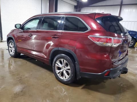 2015 Toyota Highlander, VIN 5TDJKRFH9FS174946. Фото 2 з 6 з аукціону Copart. Каталог авто зі США OpenDataCar.