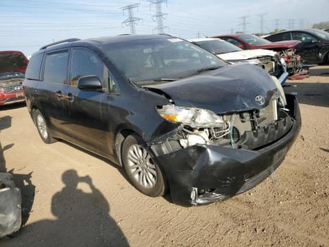 2015 Toyota Sienna, VIN 5TDYK3DC2FS616968. Фото 4 з 6 з аукціону Copart. Каталог авто зі США OpenDataCar.