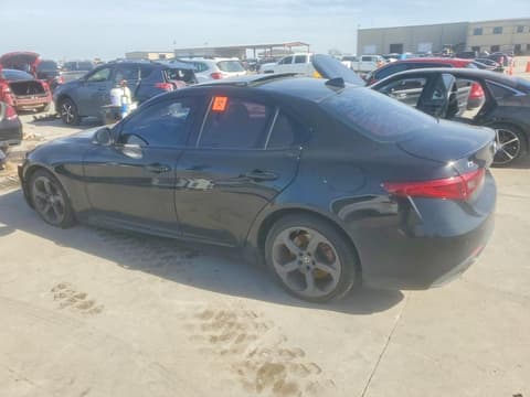 2017 Alfa romeo Giulia, VIN ZARFAEDN6H7545638. Zdjęcie 2 z 6 z aukcji Copart. Katalog aut z USA OpenDataCar.