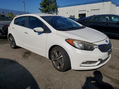 2016 Kia Forte, VIN KNAFX5A89G5633713. Фото 4 з 6 з аукціону Copart. Каталог авто зі США OpenDataCar.