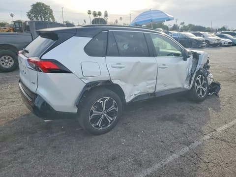 2024 Toyota RAV4 Prime, VIN JTMEB3FV3RD183677. Фото 3 з 6 з аукціону Copart. Каталог авто зі США OpenDataCar.