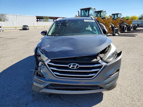 2017 Hyundai Tucson, VIN KM8J33A23HU389682. Zdjęcie 5 z 6 z aukcji Copart. Katalog aut z USA OpenDataCar.