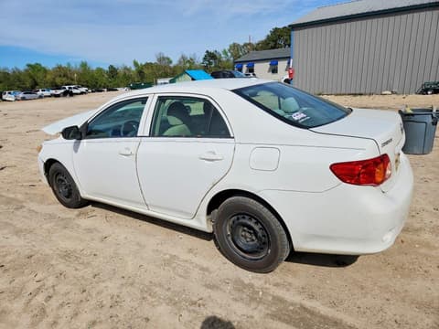 2010 Toyota Corolla, VIN 1NXBU4EE7AZ240631. Фото 2 з 6 з аукціону Copart. Каталог авто зі США OpenDataCar.
