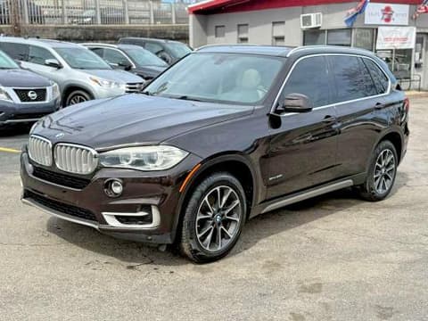 2017 Bmw X5, VIN 5UXKR2C5XH0U18030. Фото 1 з 6 з аукціону Copart. Каталог авто зі США OpenDataCar.