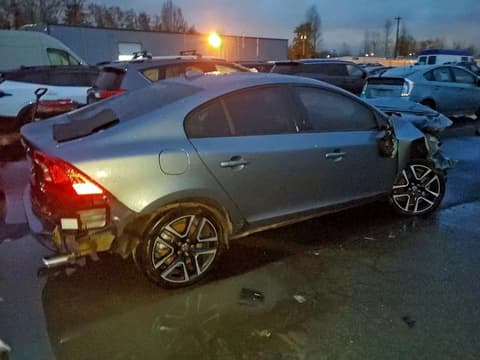 2017 Volvo S60, VIN YV140MTLXH2430997. Фото 3 з 6 з аукціону Copart. Каталог авто зі США OpenDataCar.