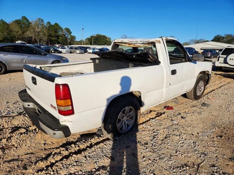 2007 Gmc Sierra, VIN 1GTEC14X17Z107817. Фото 3 з 6 з аукціону Copart. Каталог авто зі США OpenDataCar.