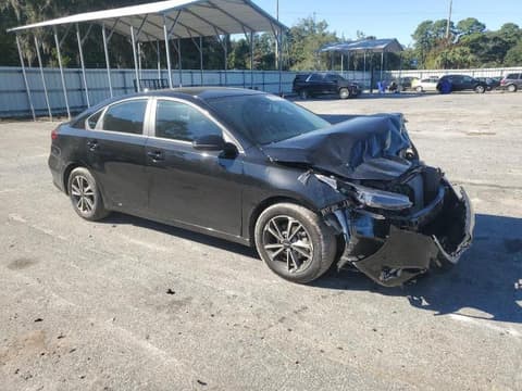 2024 Kia Forte, VIN 3KPF24AD7RE830797. Фото 4 з 6 з аукціону Copart. Каталог авто зі США OpenDataCar.