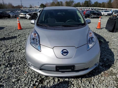2017 Nissan Leaf, VIN 1N4BZ0CP1HC310391. Фото 5 з 6 з аукціону Copart. Каталог авто зі США OpenDataCar.